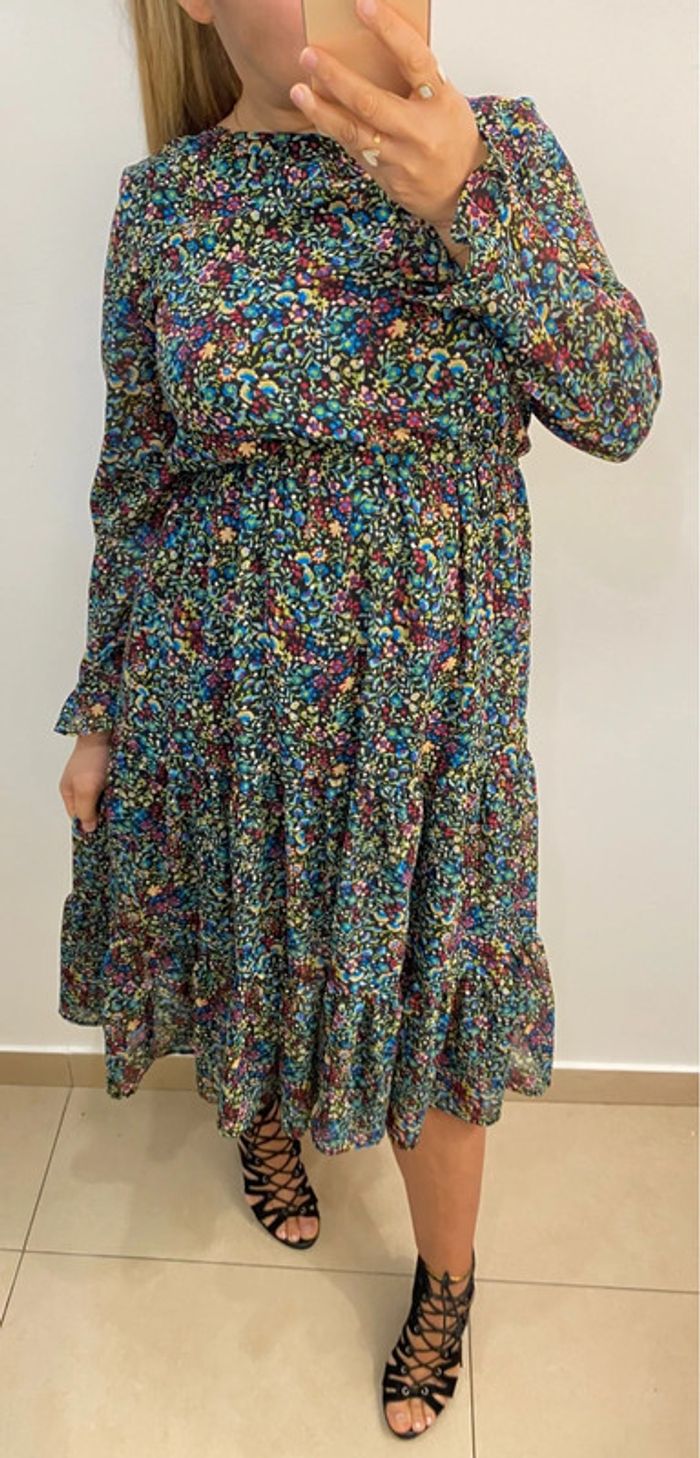 Jolie Robe Imprimée Fleurs Multicolore Avec Volant Taille M - photo numéro 5
