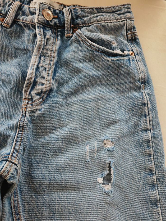 Jean troué, taille 34, marque Stradivarius, très bon état - photo numéro 6