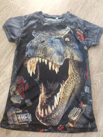 T-shirt tyrannosaure shein