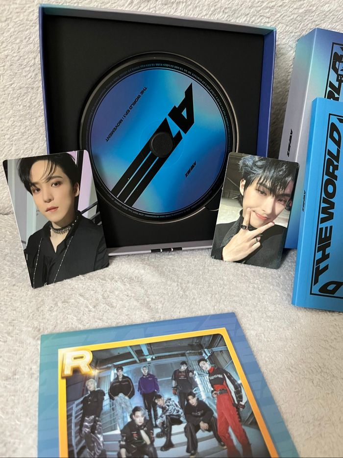 Album Ateez bleu - photo numéro 2