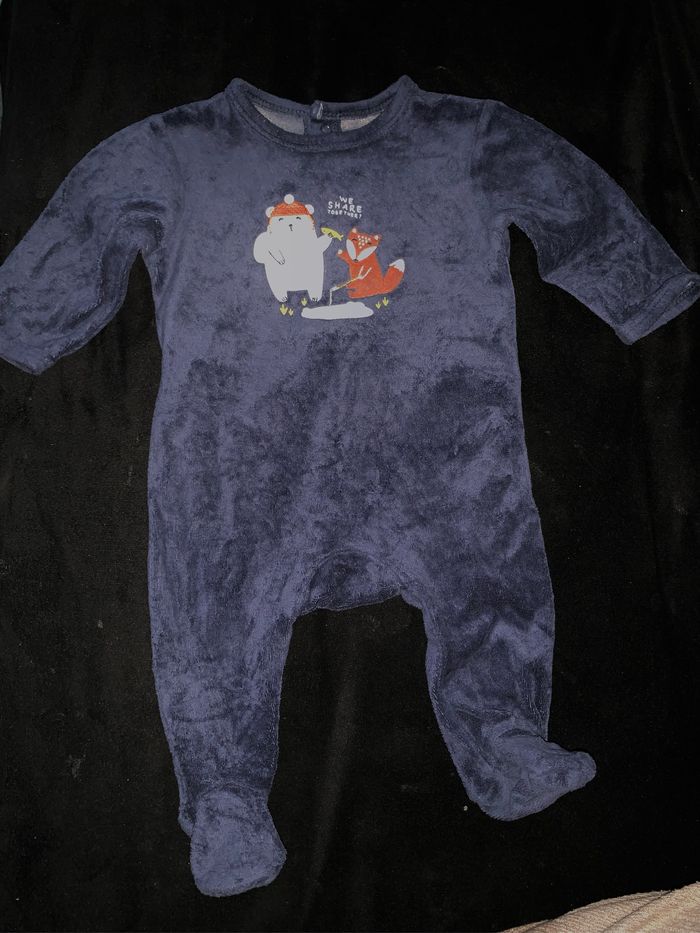Lot pyjamas - photo numéro 2