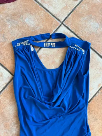 Top moulant avec tour de cou bleu roi avec strass taille Giorgia taille unique