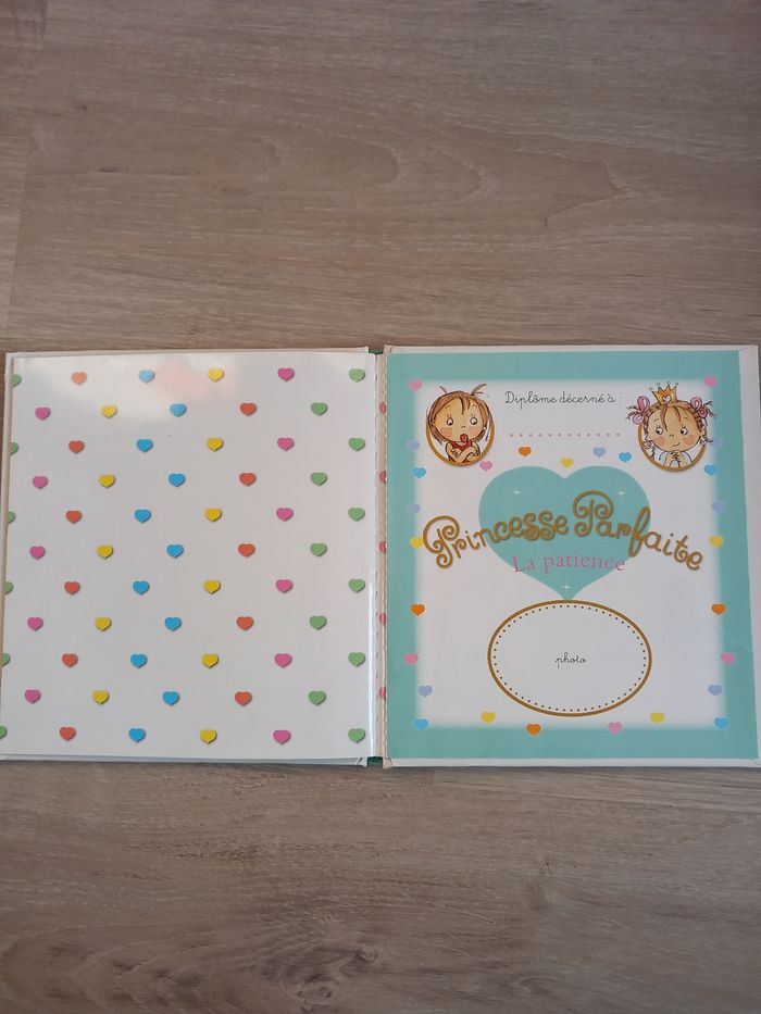 Livre Pincesse Parfaite "Zoé est impatiente " - photo numéro 4