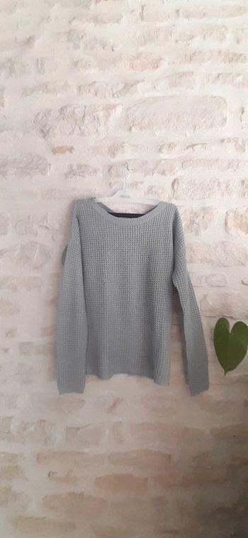 Tres joli Pull gris paillette taille S