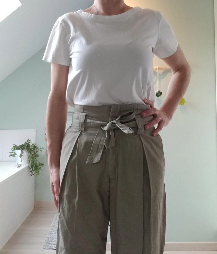 Pantalon H&M taille 36 plutôt 38 - photo numéro 3