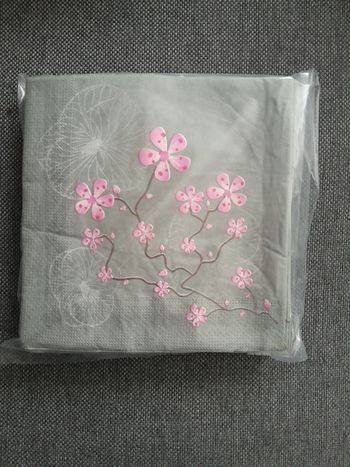 Lot de 28 serviettes en papier fleurs de cerisier