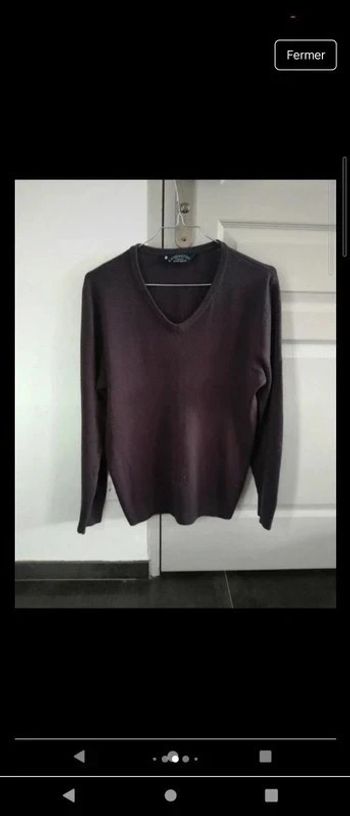 Pull homme col V taille M