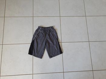 Short de sport garçon 8/10 ans Lc6
