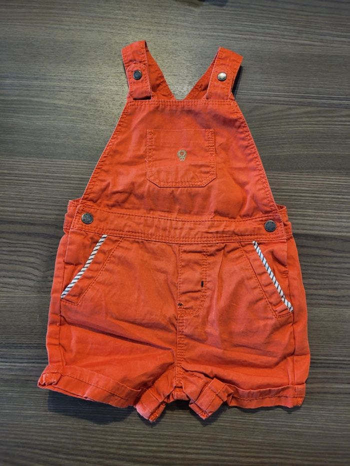 Salopette taille 6 mois (68 cm)