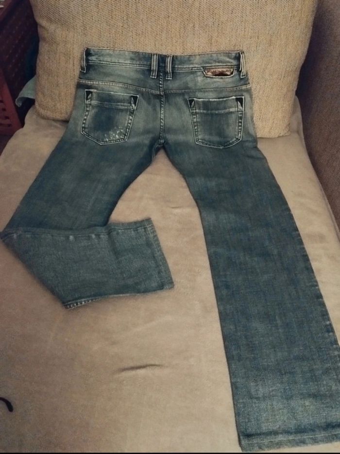Jean femme Diesel taille 42 - photo numéro 3