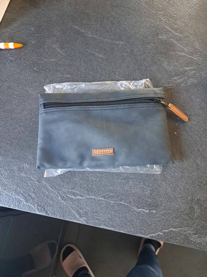 Pochette neuve cabaia - photo numéro 4