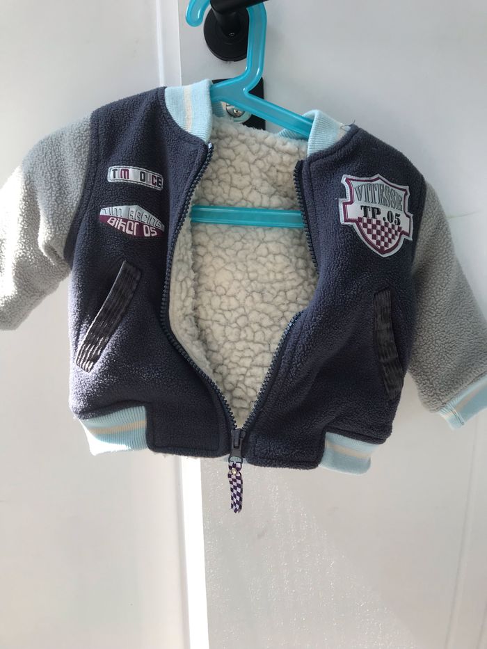 Blouson chaud avec bonnet chaud - photo numéro 2