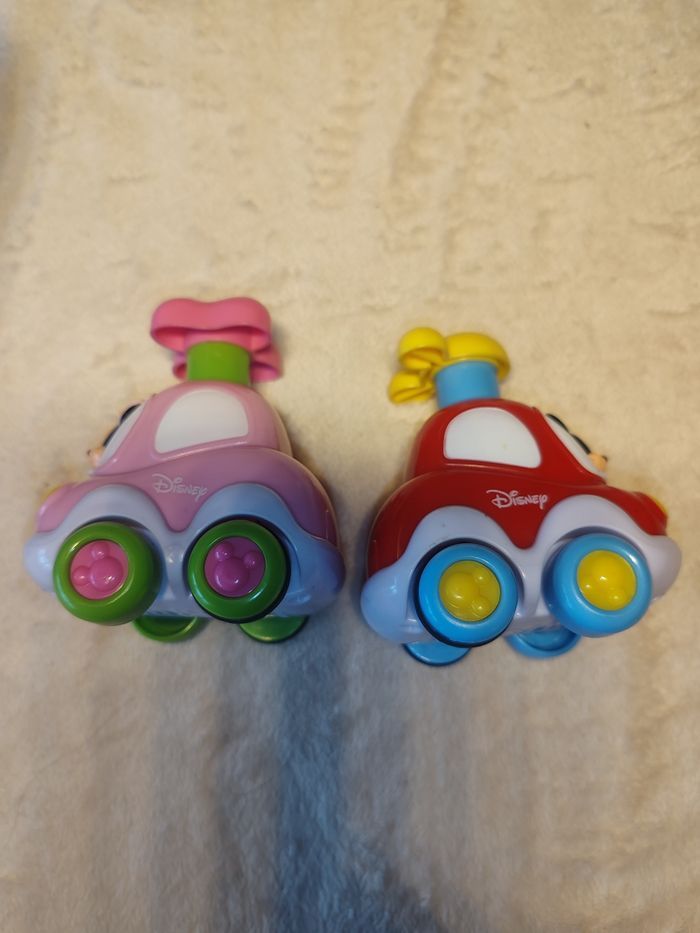 Voiture presse Disney - photo numéro 2