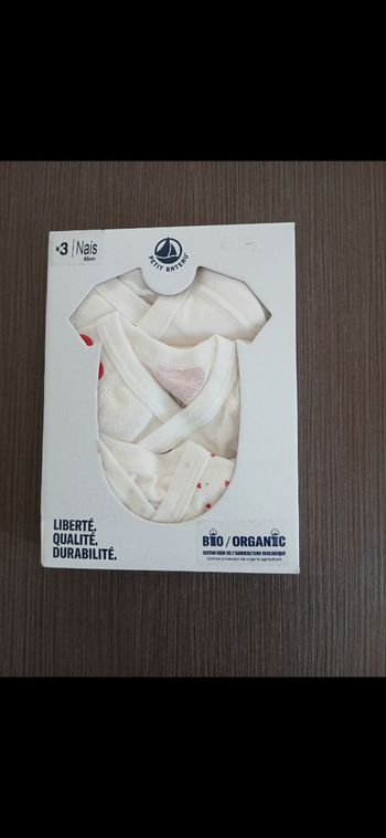Lot 3 bodies fille manches courtes petit bateau 50 cm 0 mois