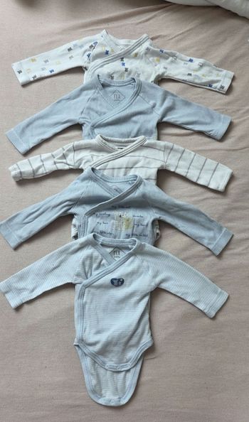 Lot 5 bodies taille naissance 0 mois