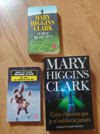 Lot de 3 livres de Mary Higgins Clark