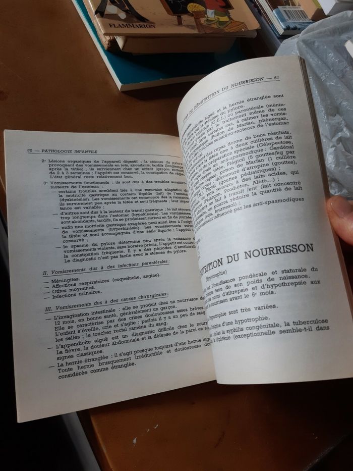 Livre le Le guide de puériculture - photo numéro 10