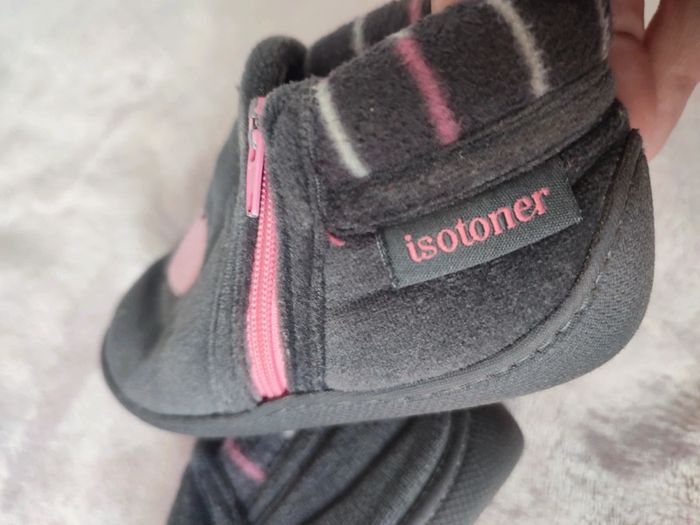 Chaussons isotoner - photo numéro 2