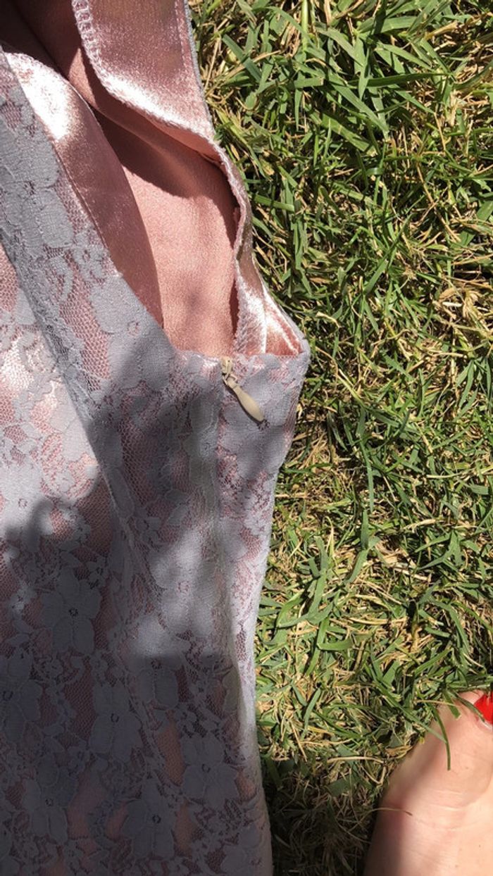 Robe habillée asymétrique en dentelle - photo numéro 4