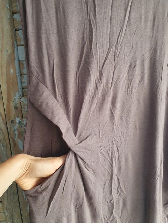 Robe moulante taupe - photo numéro 4