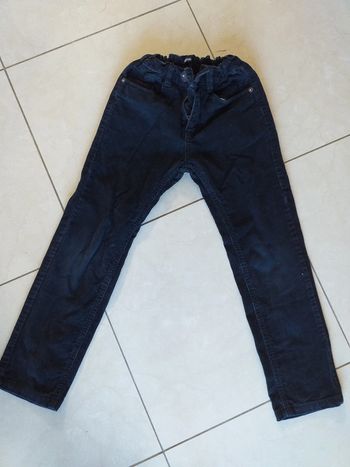 Pantalon noir kiabi 7ans