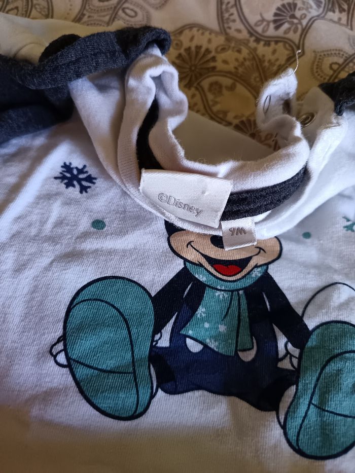 T-shirt mickey neuf - photo numéro 4