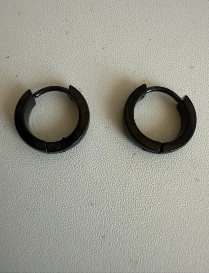 Boucles d’oreilles homme anneau noir en acier inoxydable ronde simple - photo numéro 5