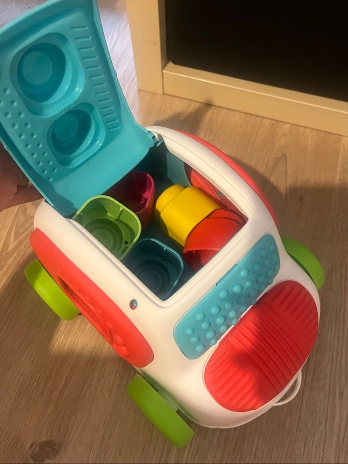 Jouet voiture cubes - photo numéro 2