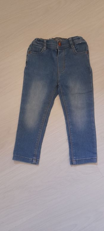Jeans T 18/24 mois