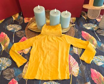 Sous pull jaune 3 ans