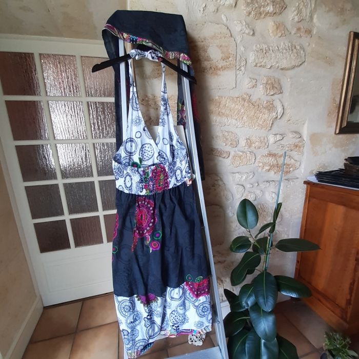 ROBE Dos nu - photo numéro 3