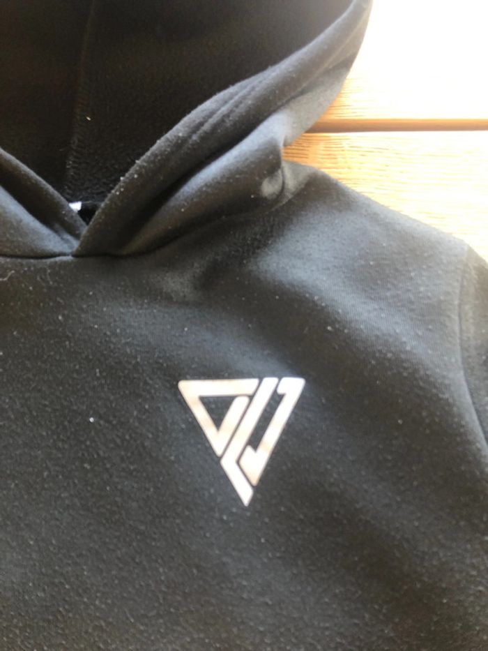 Sweat léger avec capuche - photo numéro 2