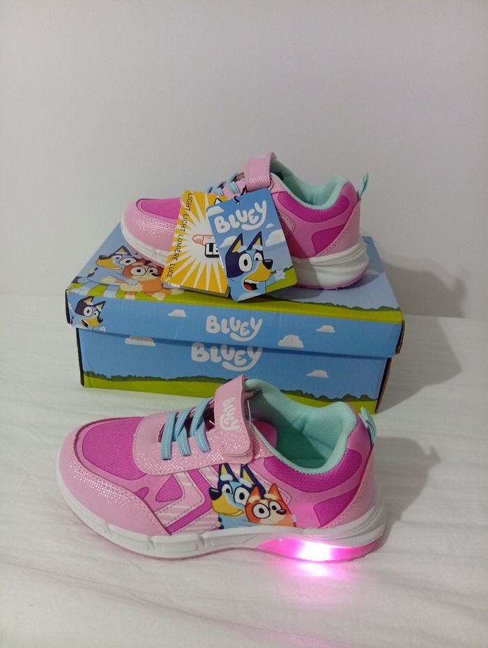 Baskets lumineuses bluey