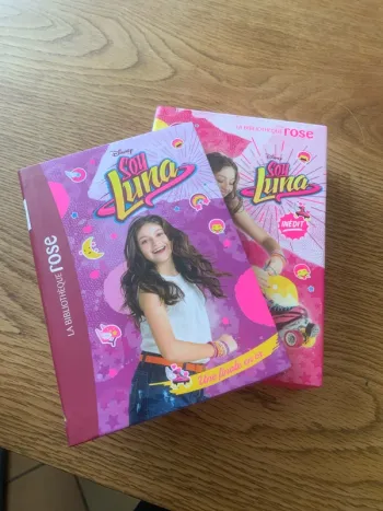 4 livres Soy Luna