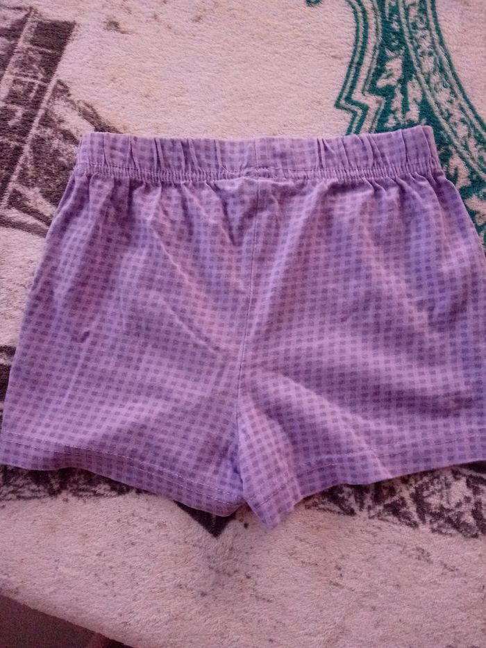 Short violet en 3 ans - photo numéro 2