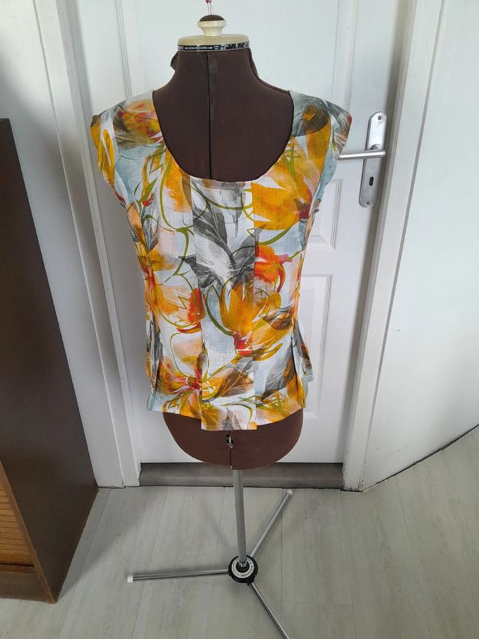 Petit haut local en lin  modèle unique taille 40 - photo numéro 2