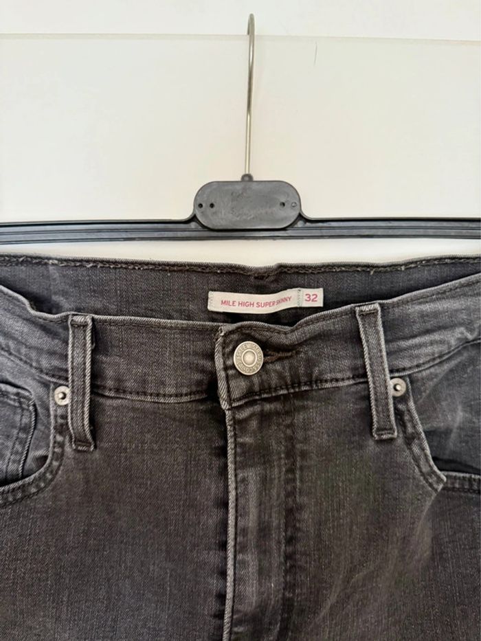 Levi’s Mile High Super Skinny 32 - photo numéro 3