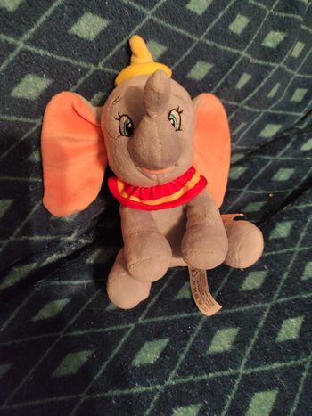 (4) peluche 