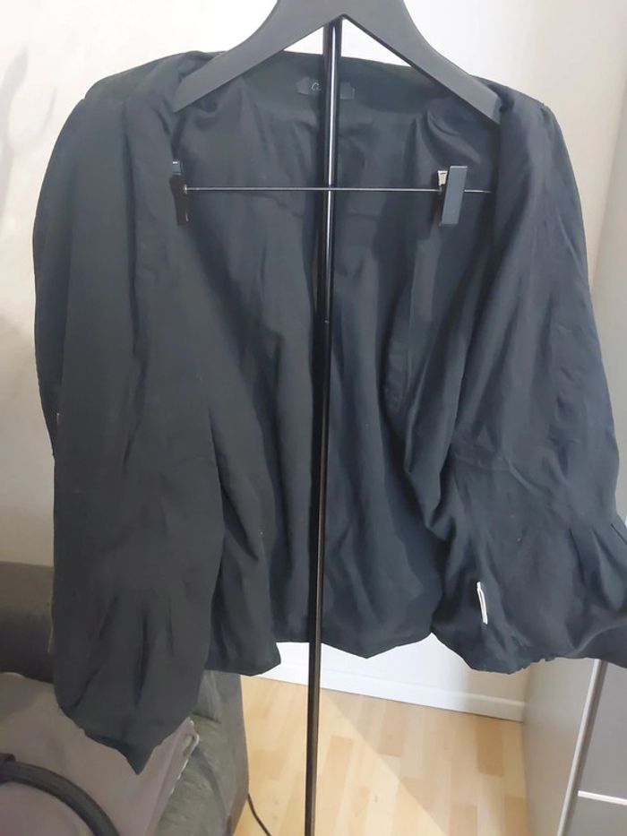 Veste femme noir Carling taille 38/M avec ceinture neuf sans étiquette - photo numéro 4