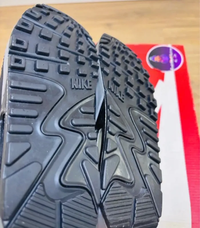 Nike Air Max 90 Black Anthracite Cool Grey Taille 36 - photo numéro 6