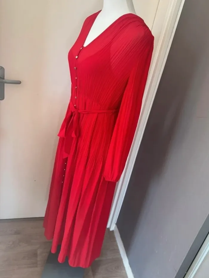 Maje Robe longue rouge, plissé femme, taille 40 - photo numéro 6