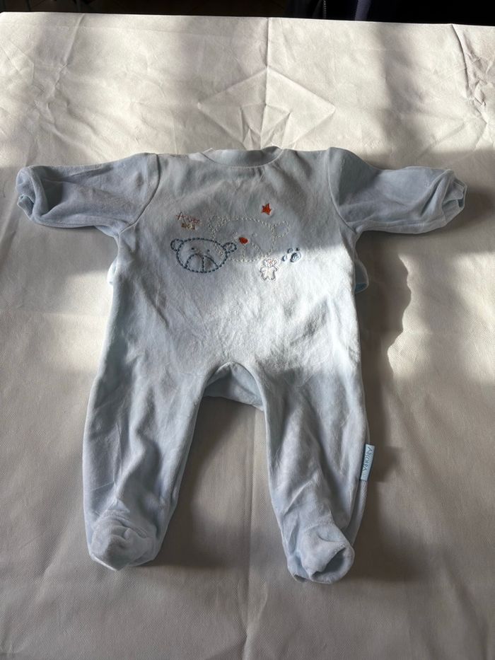 Pyjamas 3 mois - photo numéro 4