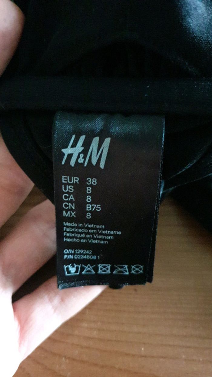 Haut de maillot de bain - photo numéro 4