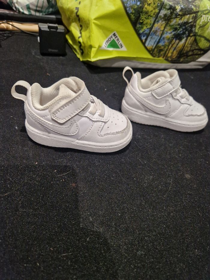 Baskets Nike Air Force 1 18.5