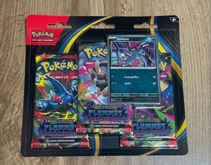 Pokémon Tripack farfuret flammes fantasmagoriques ME2 mega évolution
