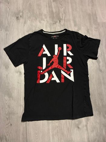 TEE shirt JORDAN taille XL