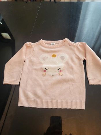 Pull rose 12 mois