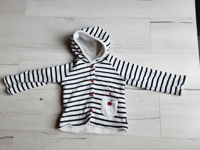 Vêtement bébé fille gilet rayé bleu marine et blanc à capuche Terre de marins 23 mois 2 ans