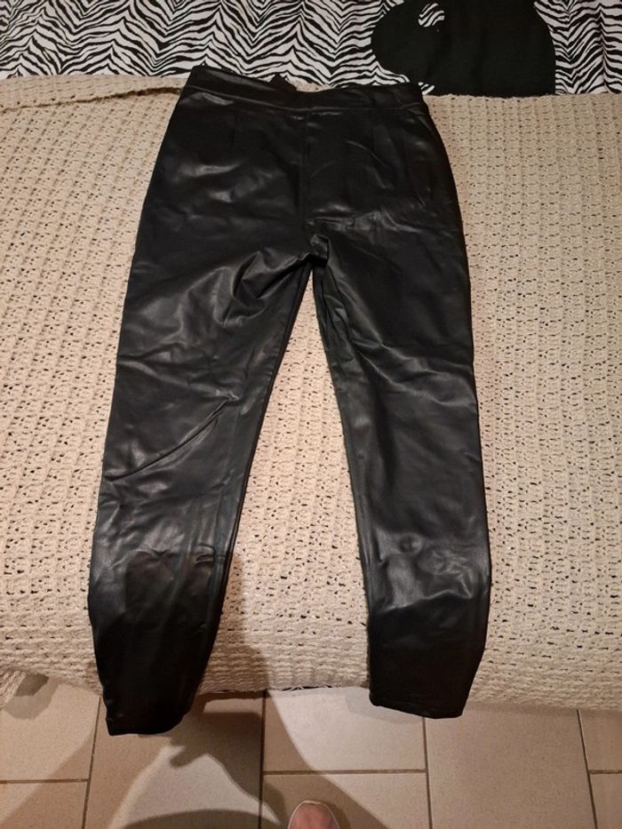 Pantalon en simili cuir de marque only - photo numéro 5