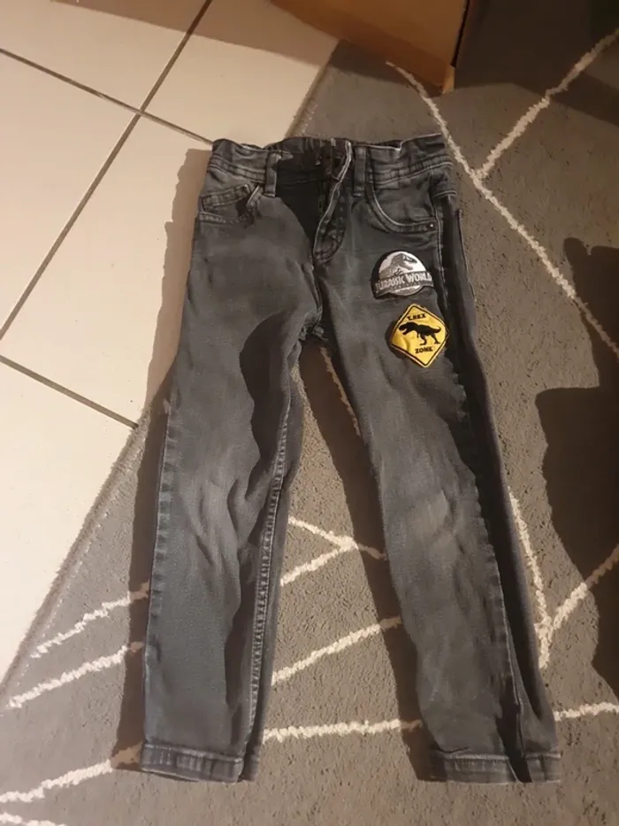 5 pantalons - photo numéro 4